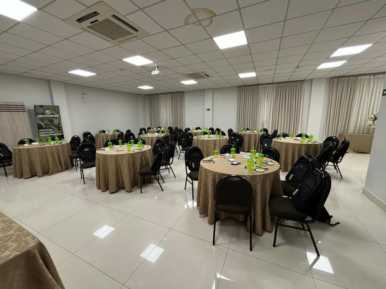 Sala de Reuniones LARANJEIRAS PALACE HOTEL