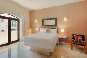 Alquiler Vacacional - Ocean View Penthouse with private rooftop, jacuzzi, and balconies