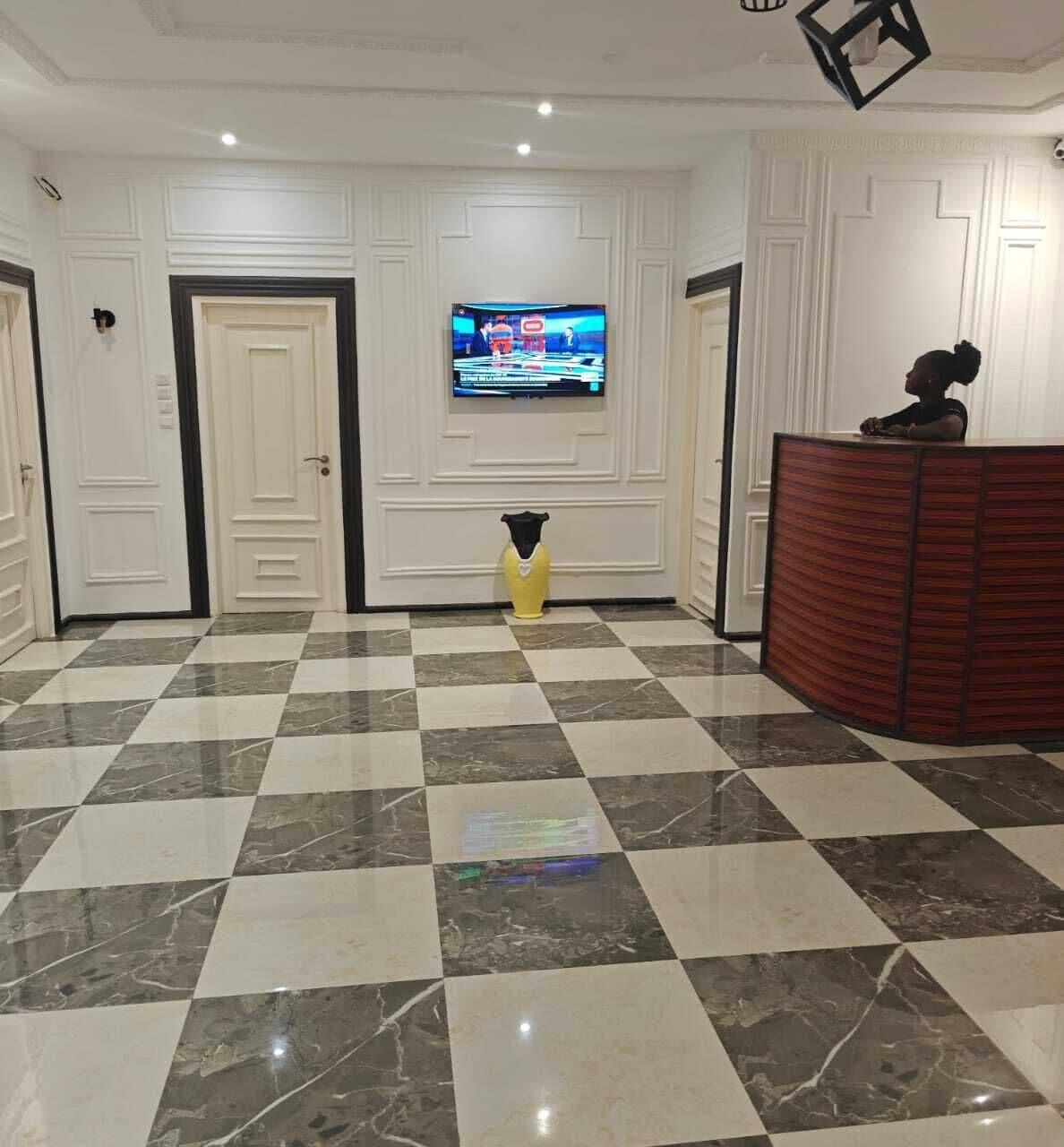 Vista Lobby RHÔ Résidence Hôtelière Ôkèrè-Ôburu