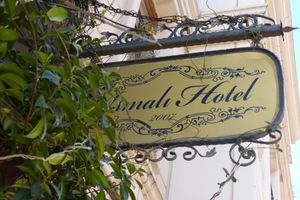 Alojamiento - Asmali Hotel