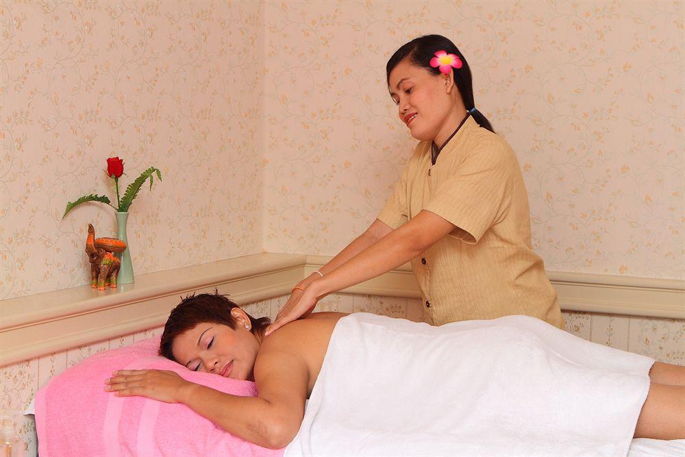 Spa Silom Avenue Inn