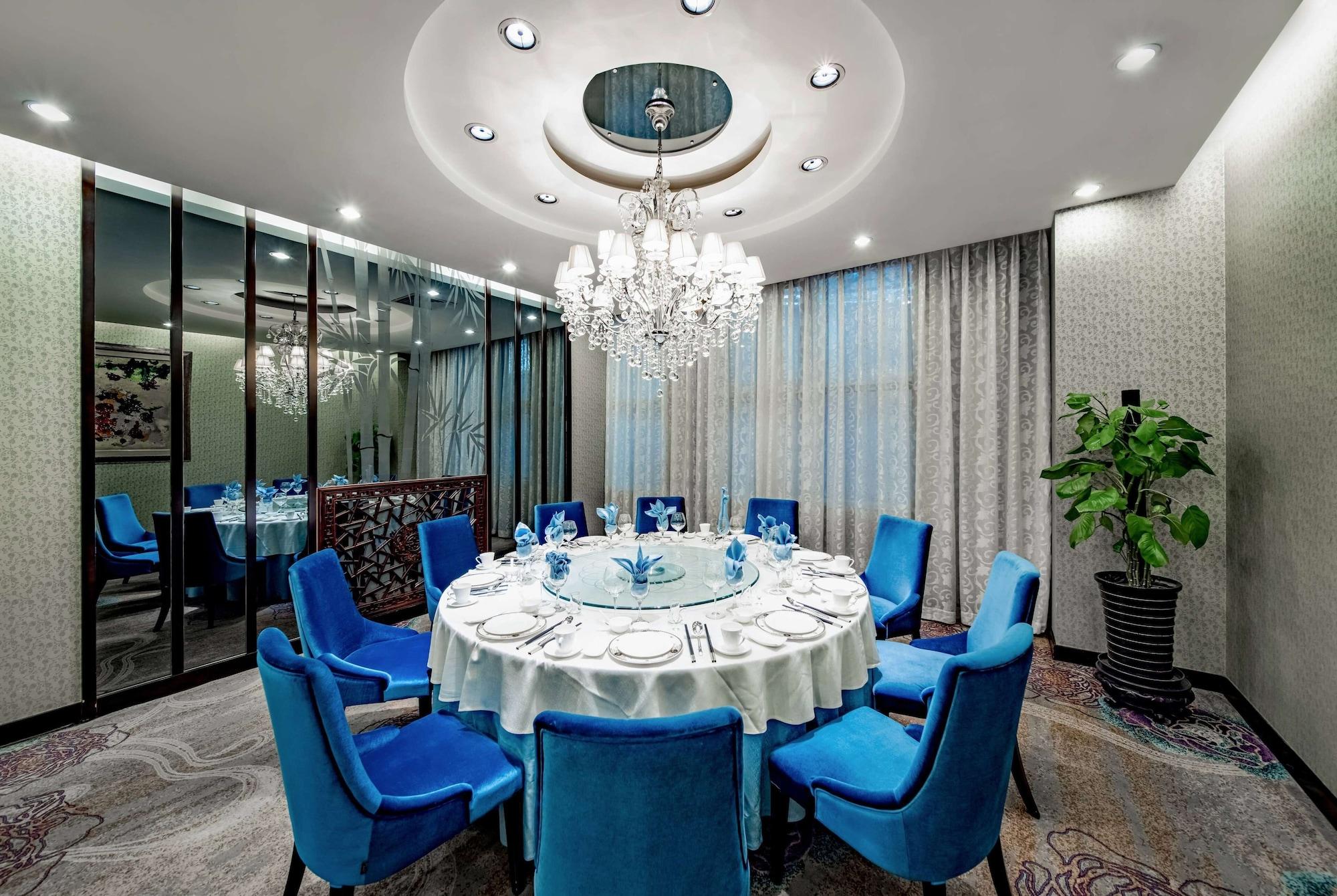 Restaurant Howard Johnson Paragon Hotel Beijing