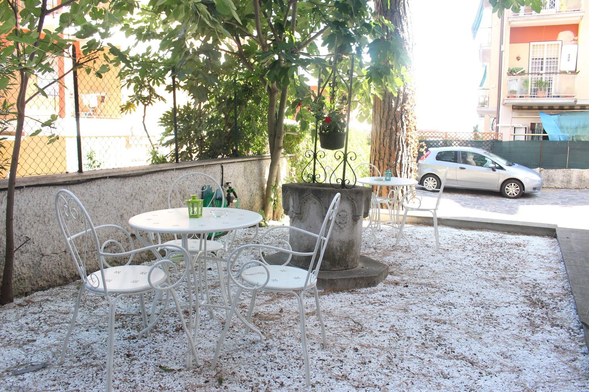 Vista Exterior Ianus Guest House