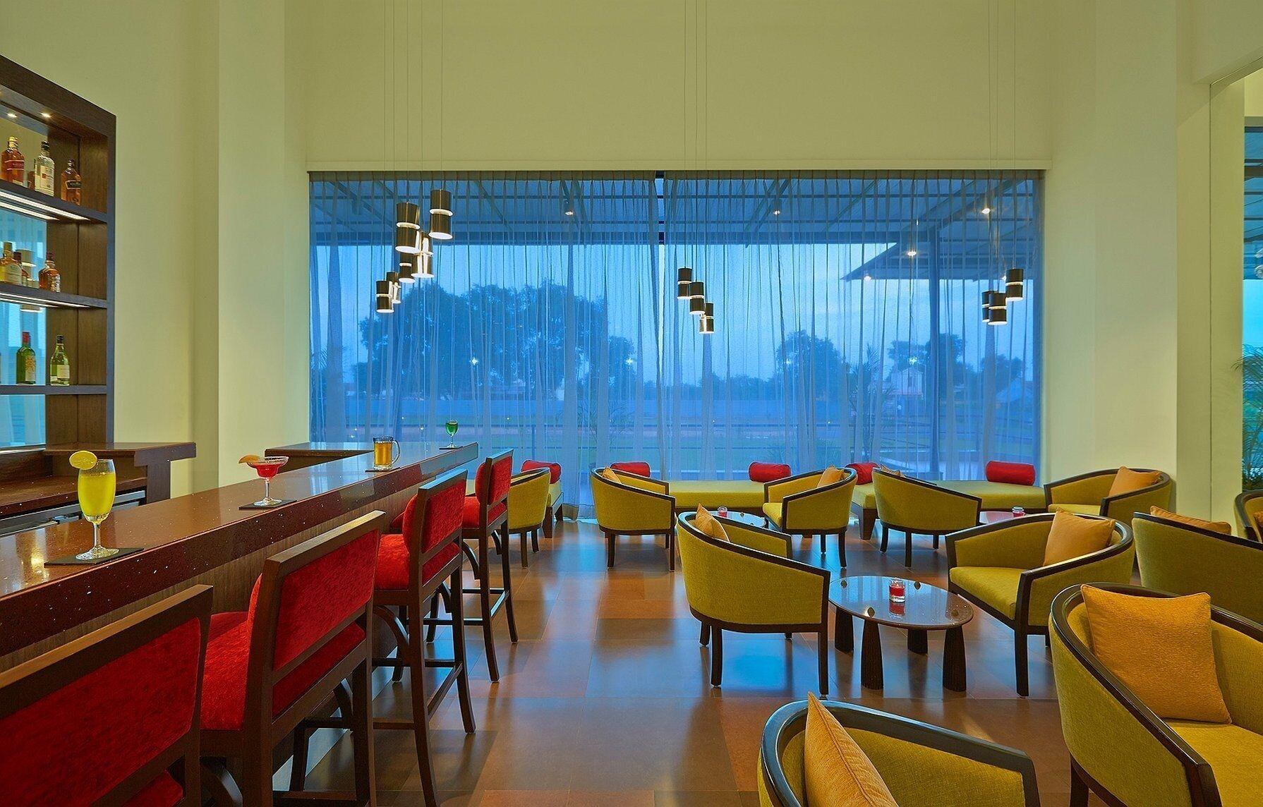 Bar/Salón The Gateway Hotel Balaghat Road Gondia