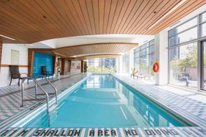 Alquiler Vacacional - Gorgeous Lake views, Super clean, New condo