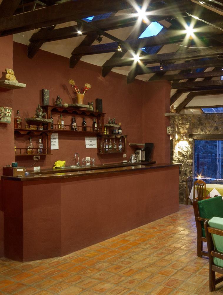 Bar/Salón Pozo del Cielo