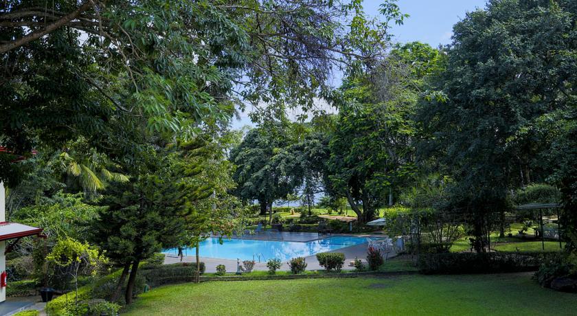 Vista Piscina Miridiya Lake Resort