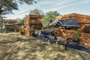 Alojamiento - Ananta Bagan Hotel