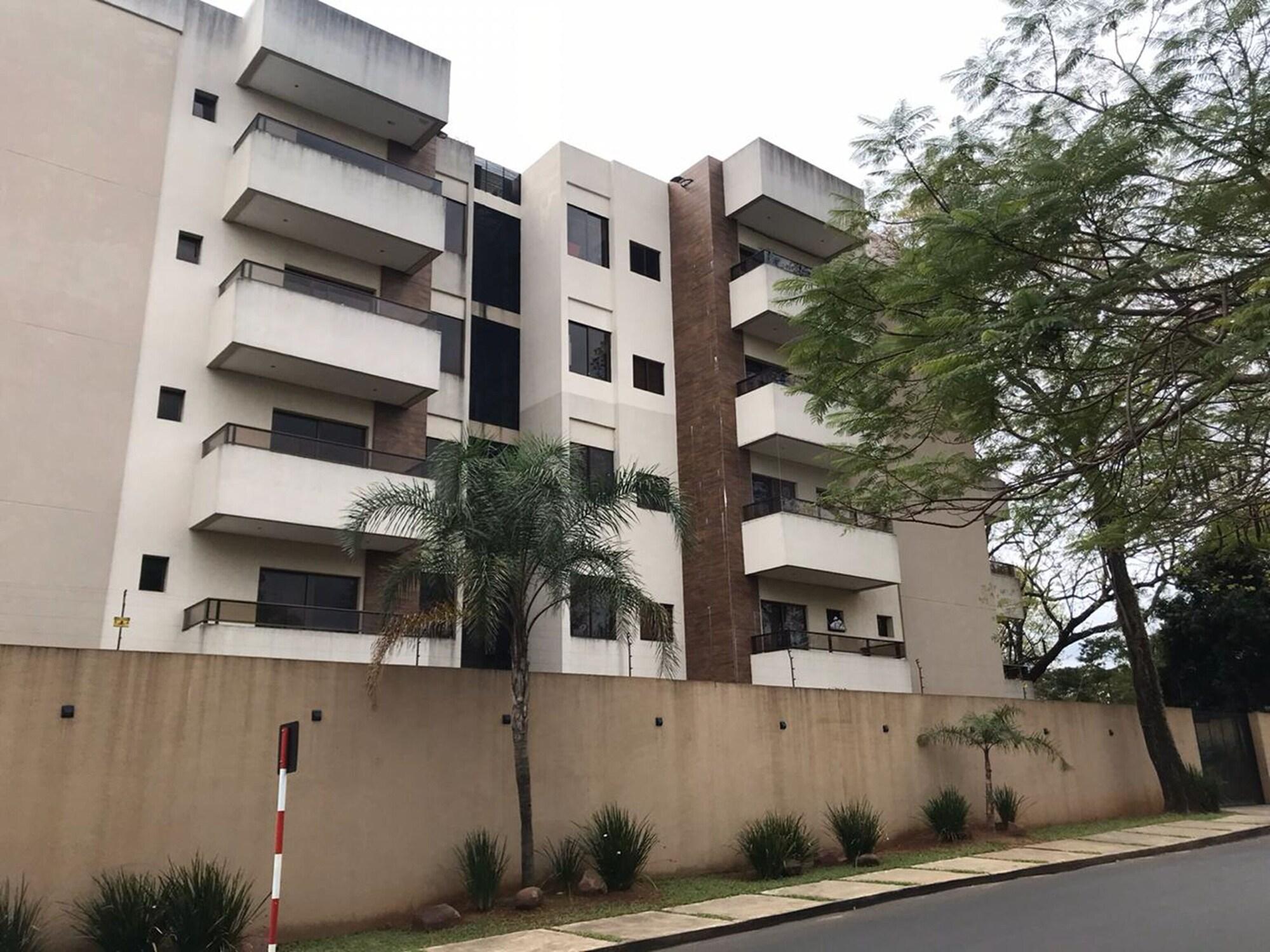 Vista Exterior Domus Deluxe Apartment