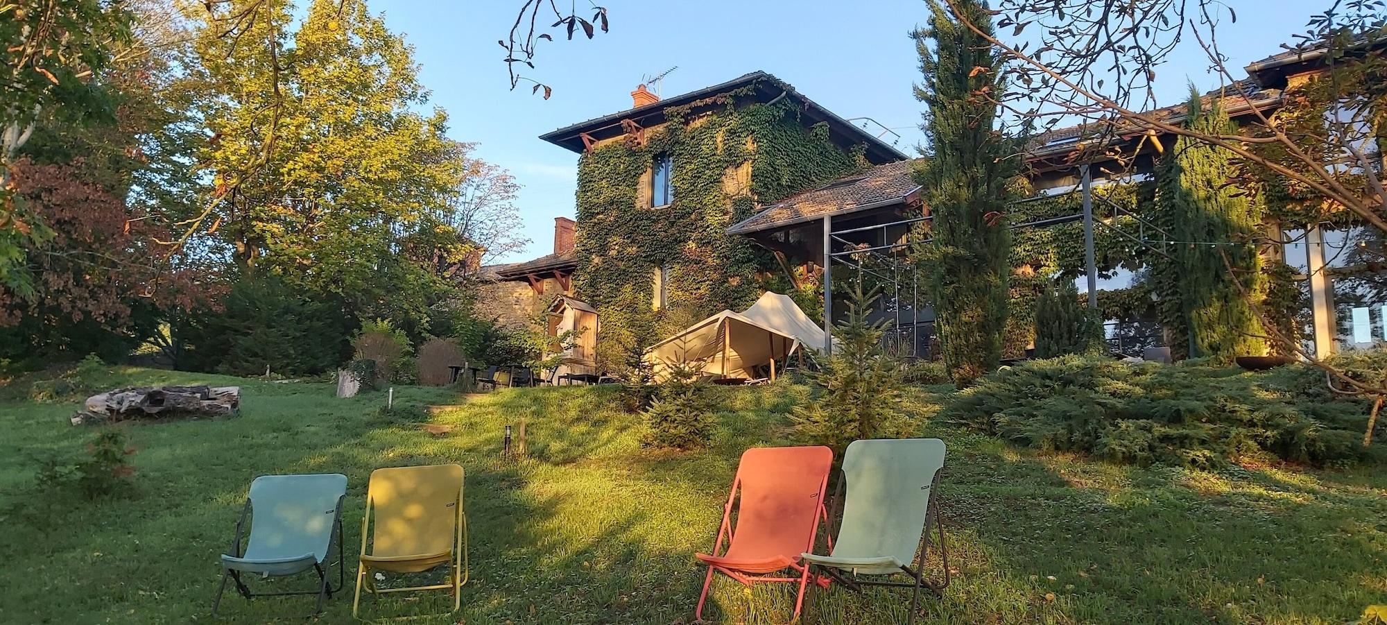 Vista Exterior Lodges Lao