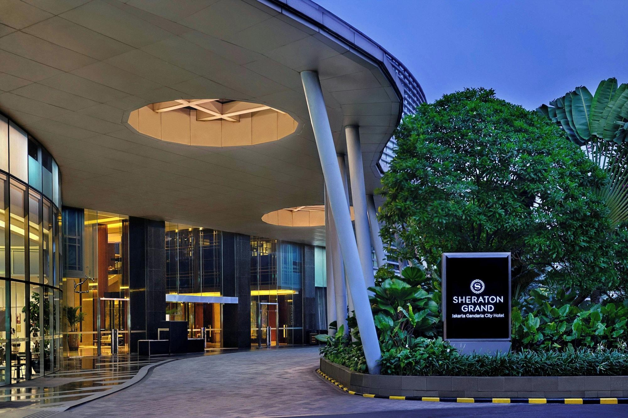 Vista Exterior Sheraton Grand Jakarta Gandaria City Hotel