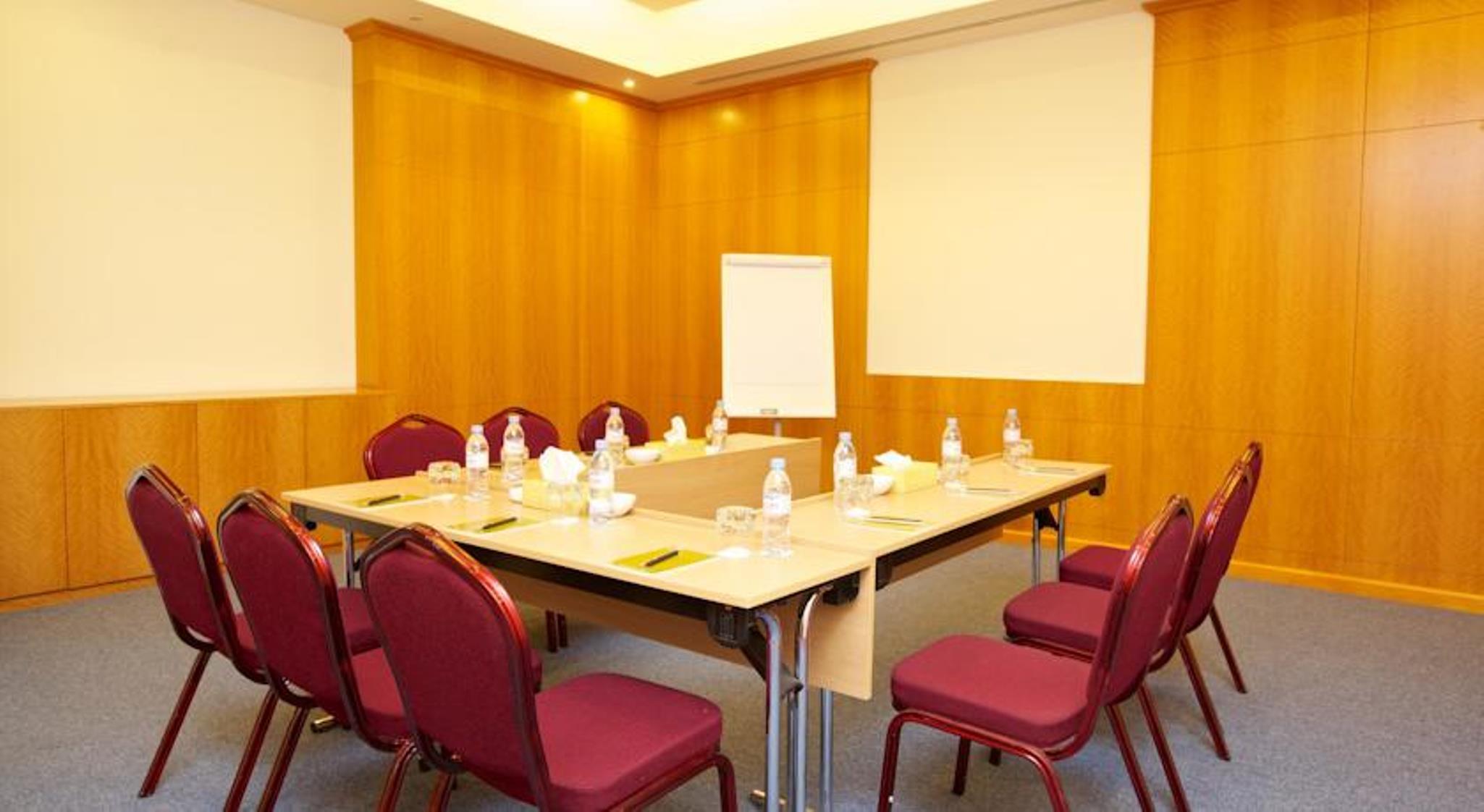 Centro de Negocios Mangrove Hotel