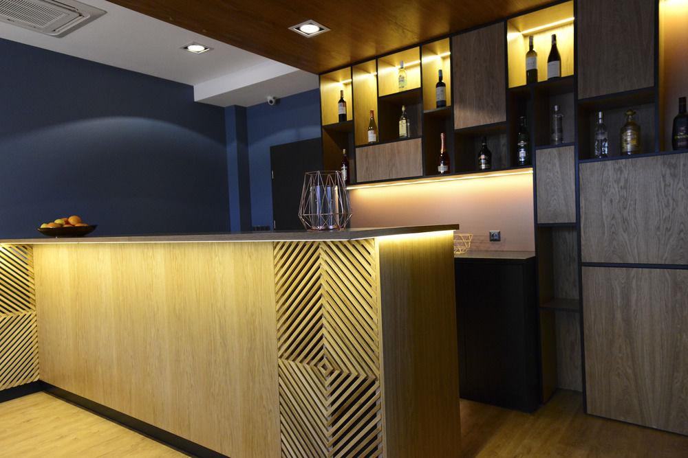 Bar/Salón Hotel Faros