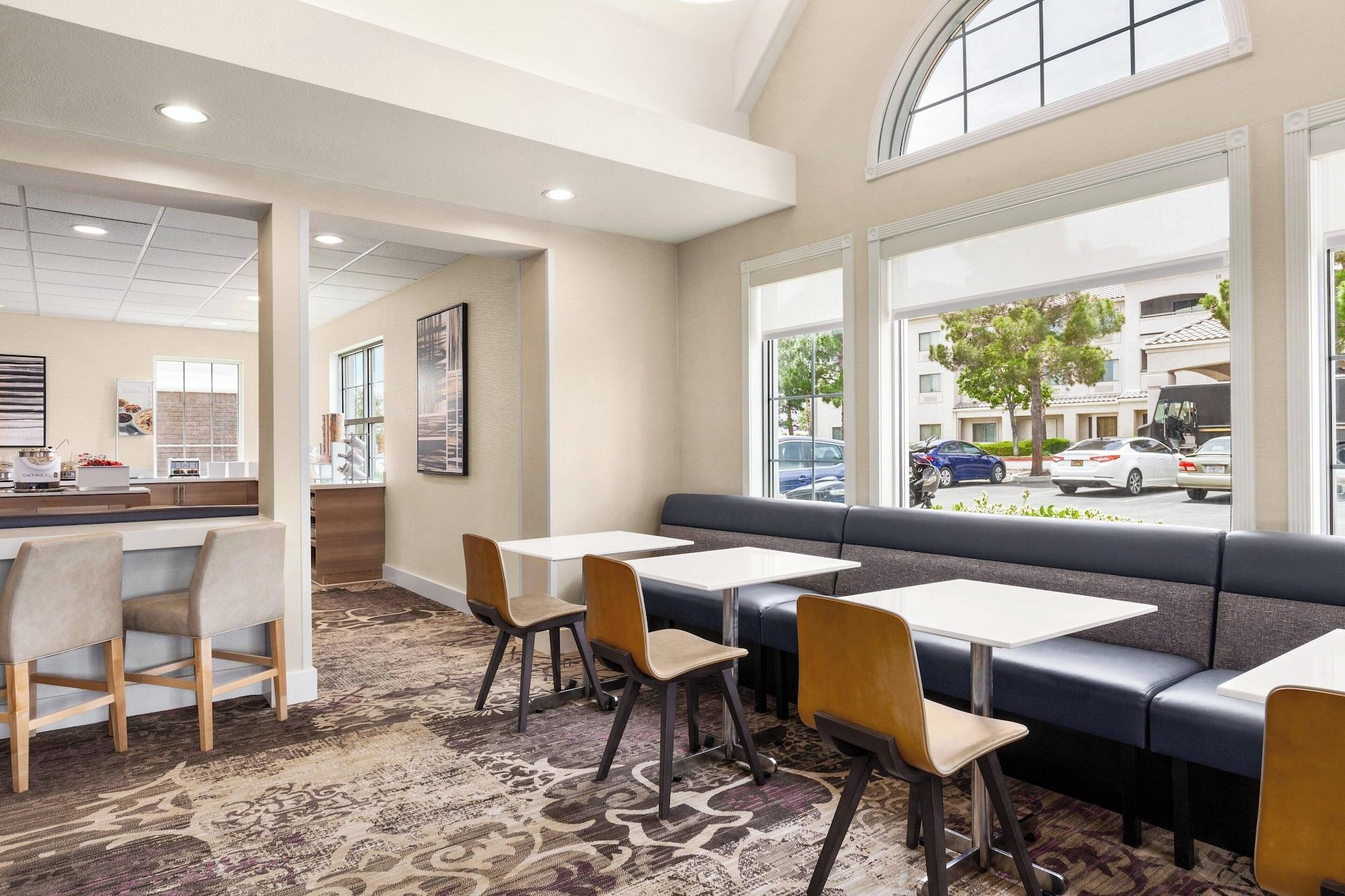 Restaurant Residence Inn Palmdale Lancaster