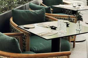 Alojamiento - Hospes Puerta de Alcalá, a Member of Design Hotels