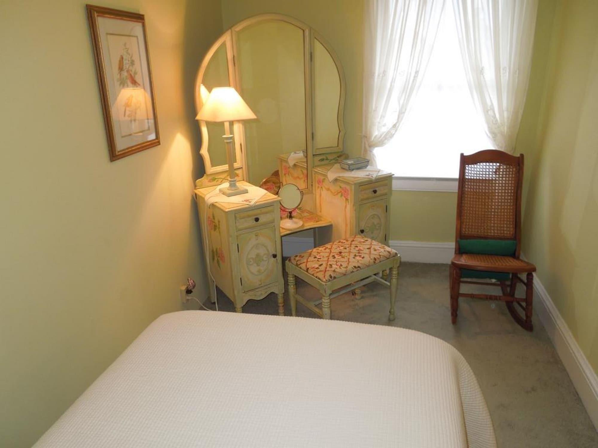 Set de Habitación Victorian Bed & Breakfast