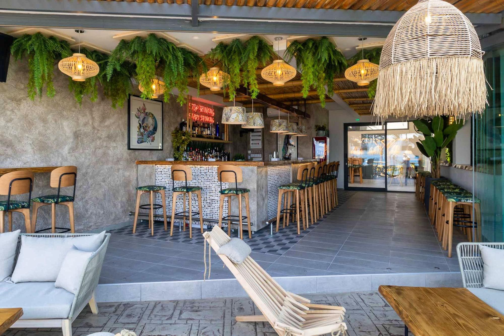 Bar/Salón DEL MARE SUITES