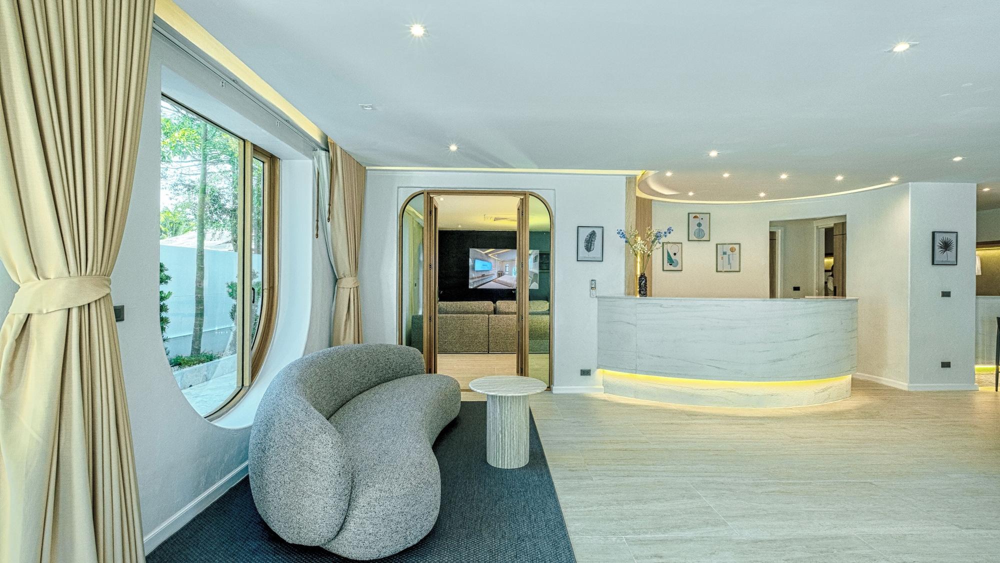 Vista Lobby A Dream Naka Island - Beachfront Retreat