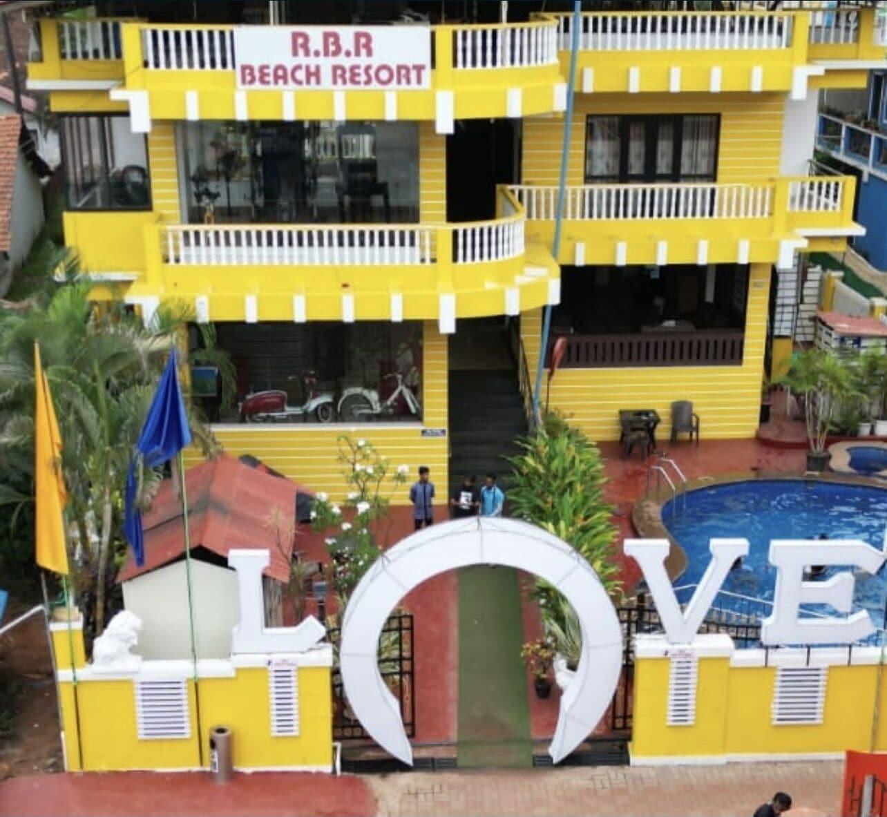 Varios RBR Beach Resort Calangute