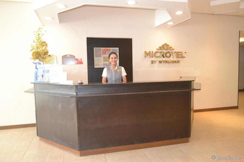 Vista Lobby Microtel by Wyndham General Santos