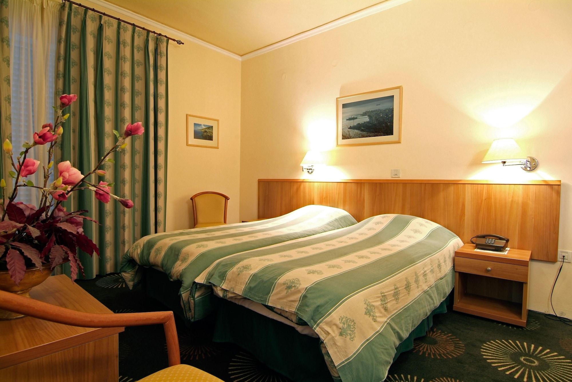 Habitación Hotel Kalafati