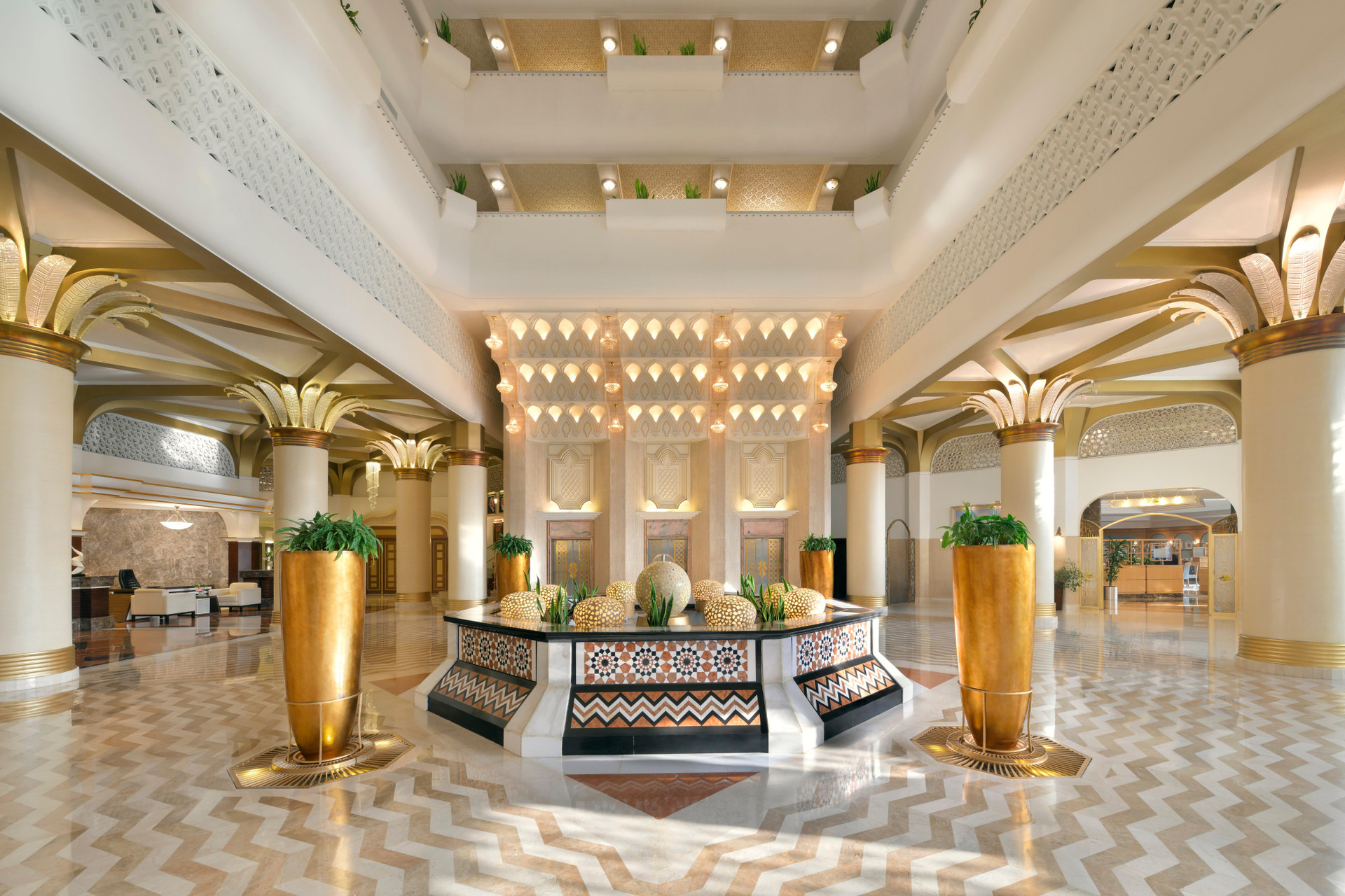 Vista Lobby InterContinental Jeddah by IHG