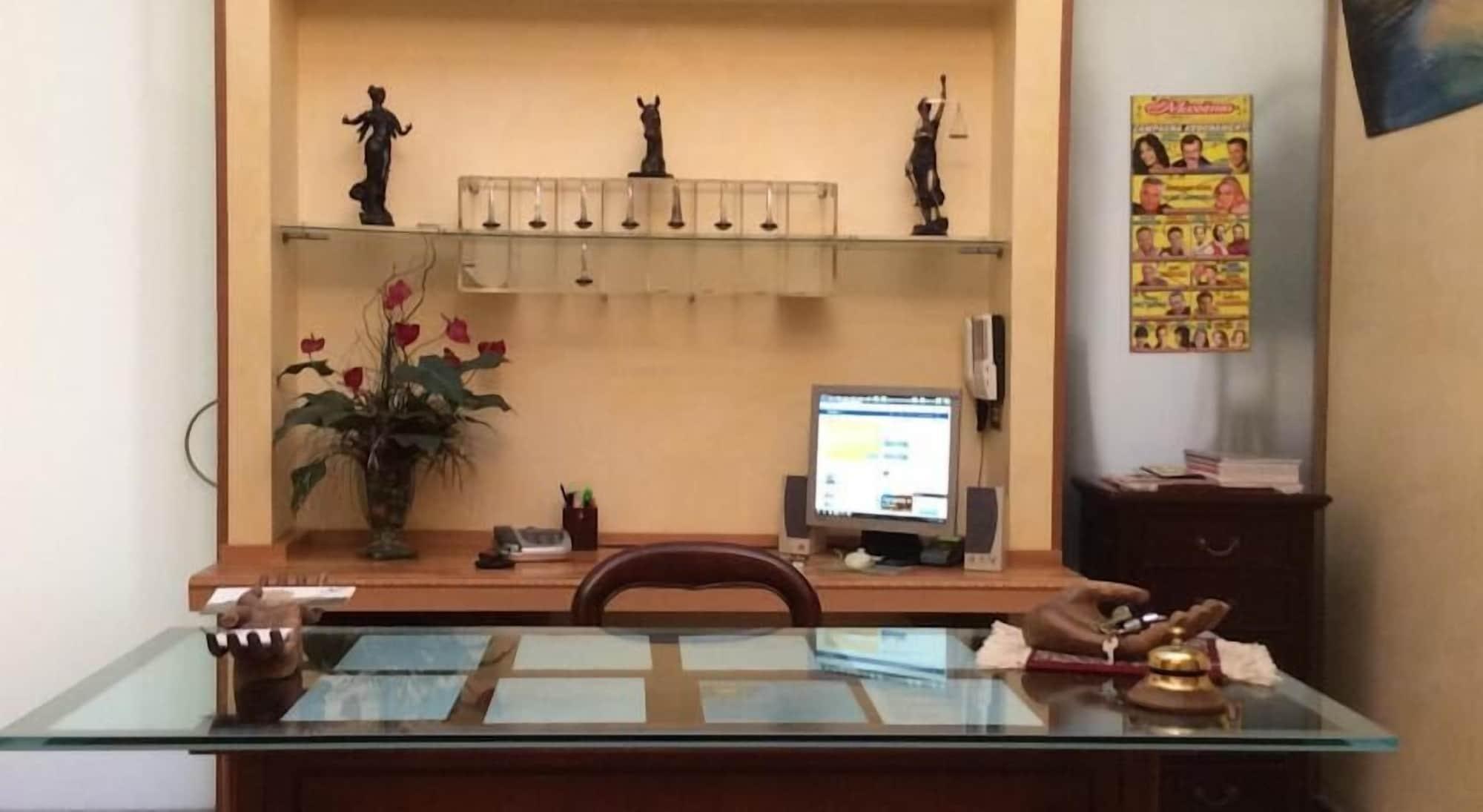 Vista Lobby Verdi