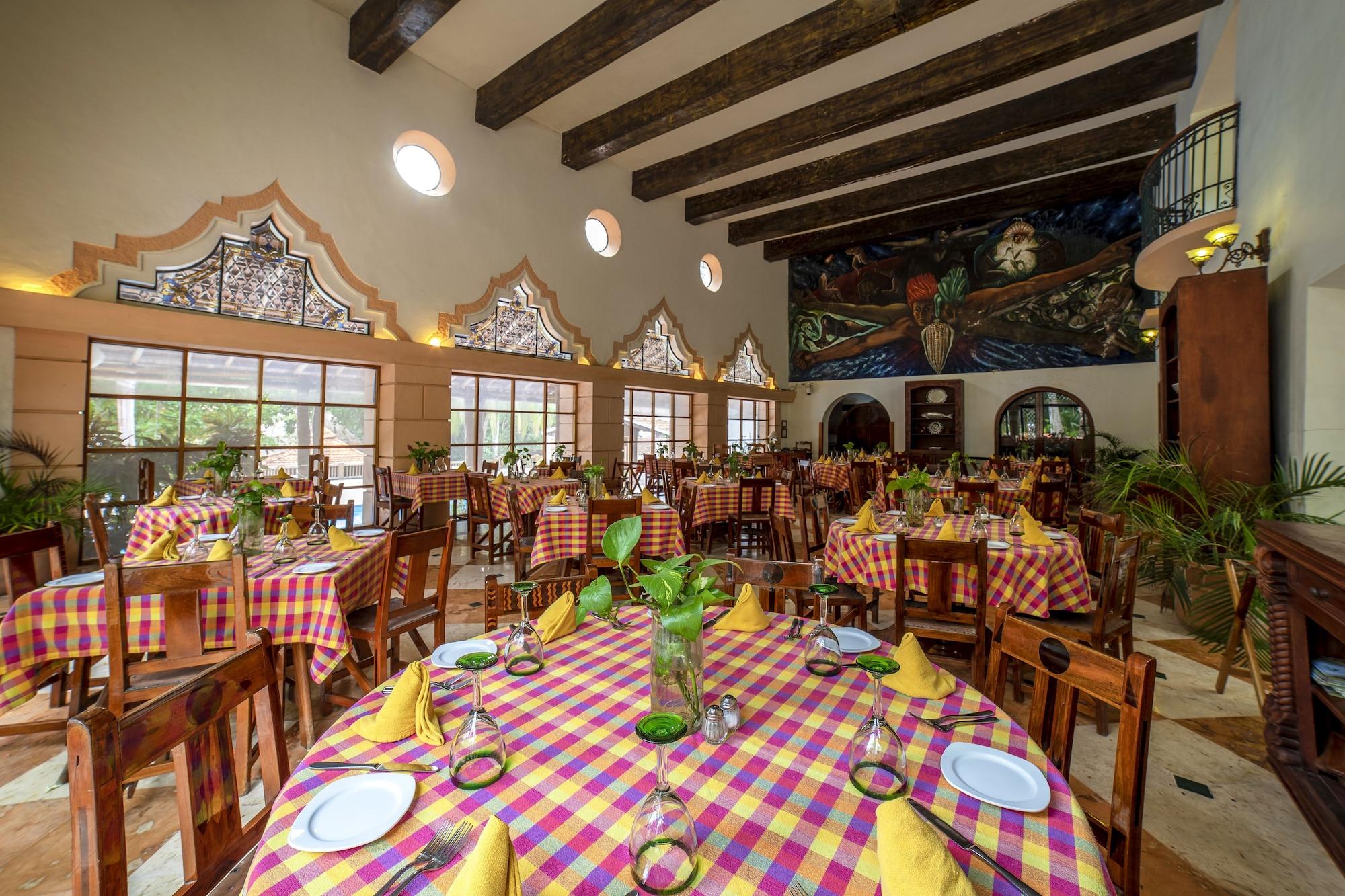 Restaurant Mayaland Hotel & Bungalows
