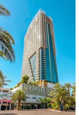 1 Bedroom Balcony Collection | Living Room & Jet Tub 1.5 Bath | - StripSuite Palms Place Hotel Resort & Casino - Hoteles 4 estrellas en Las Vegas, Nevada