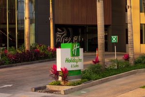 Alojamiento - Holiday Inn & Suites Puerto Vallarta Marina & Golf