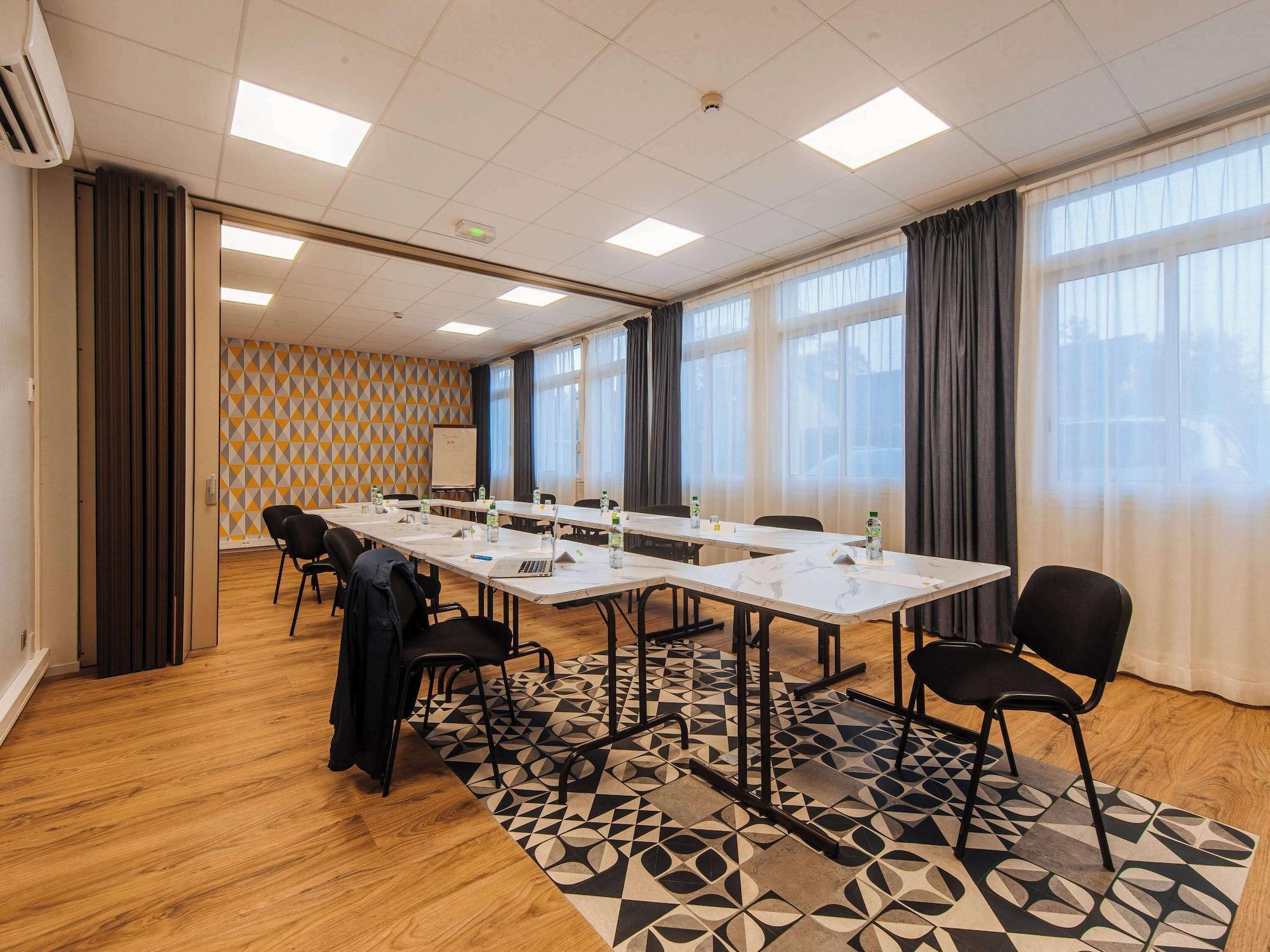 Sala de Reuniones ibis Styles Ancenis Centre