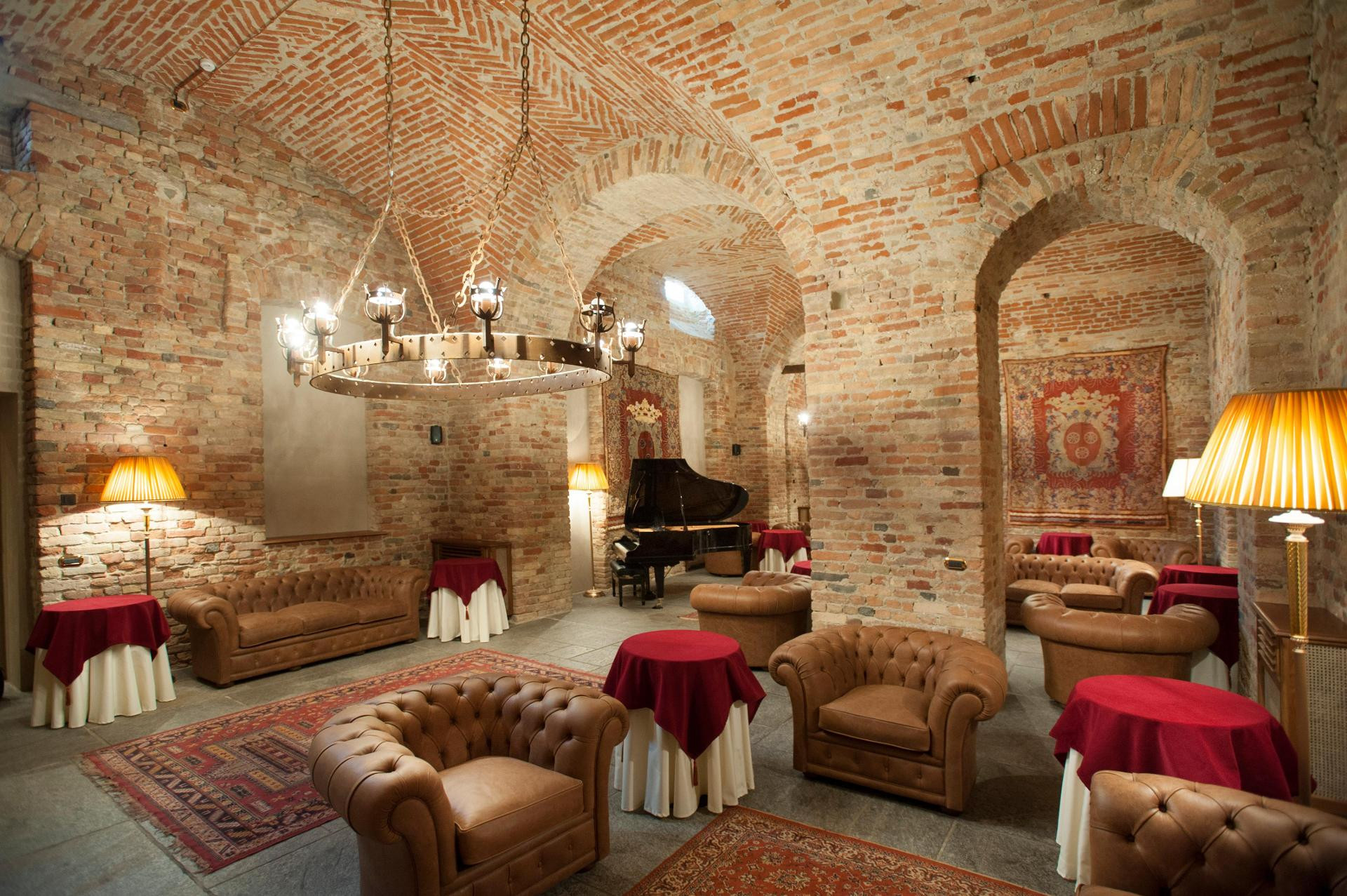 Vista Lobby Castello di Guarene