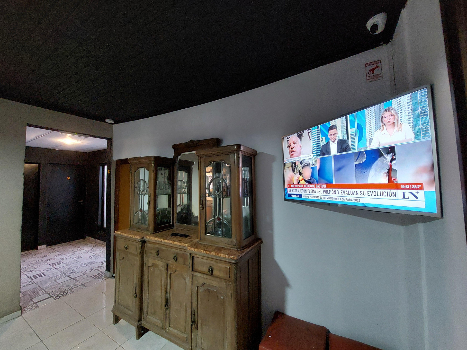 Zona de estar El Gran Gomero - Hostel / Motoposada