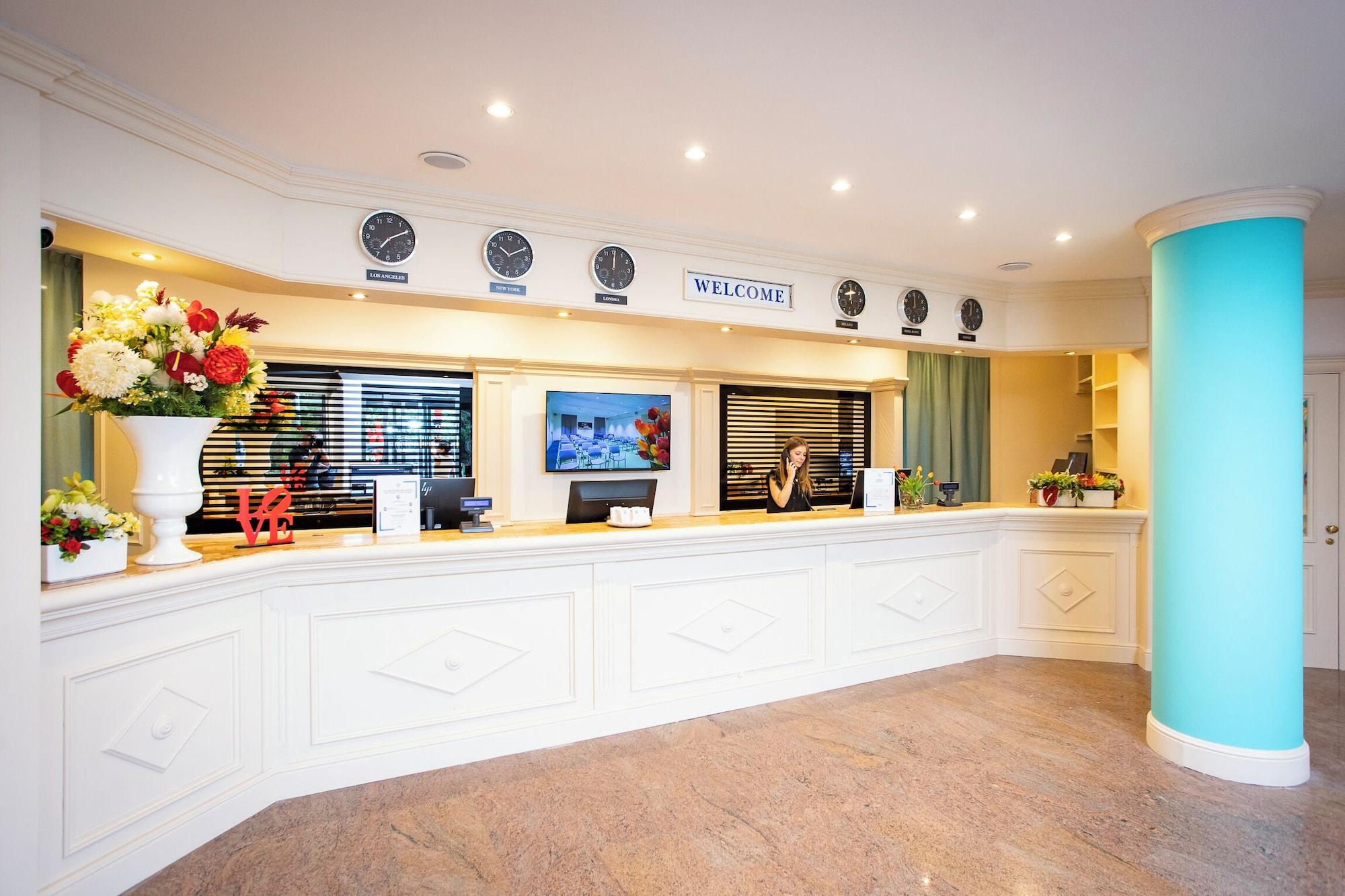 Vista Lobby AN Hotel Milano San Donato