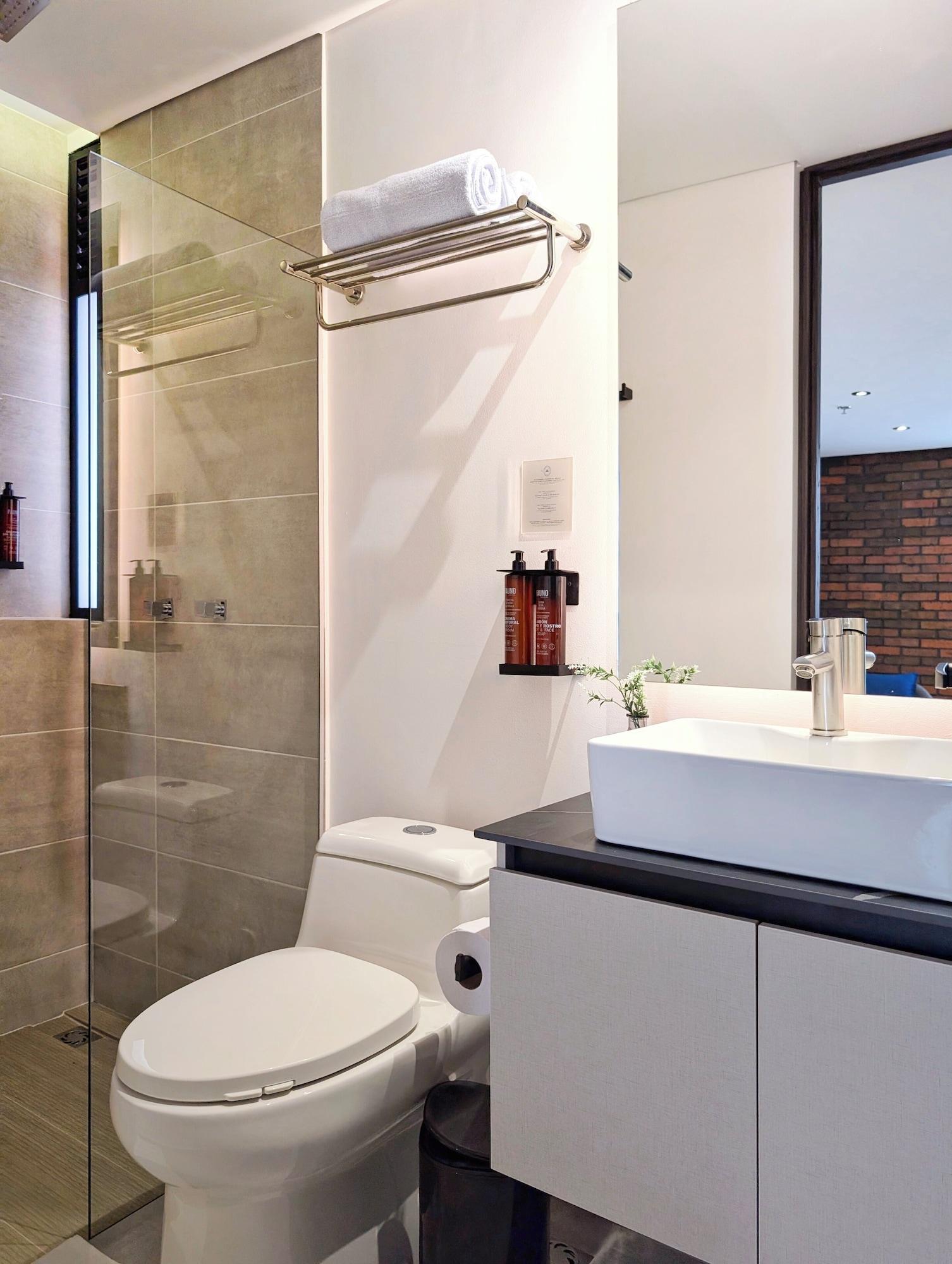 Equipamiento de Habitación Laureles Selection Suites