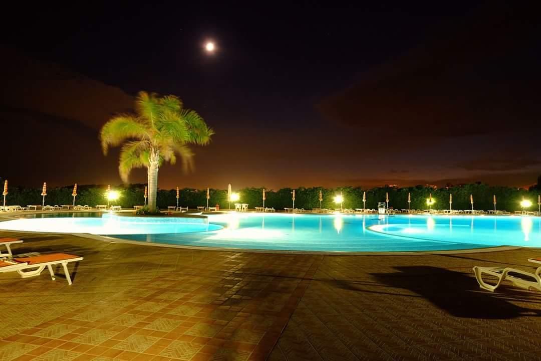Vista Piscina Madama Club Village