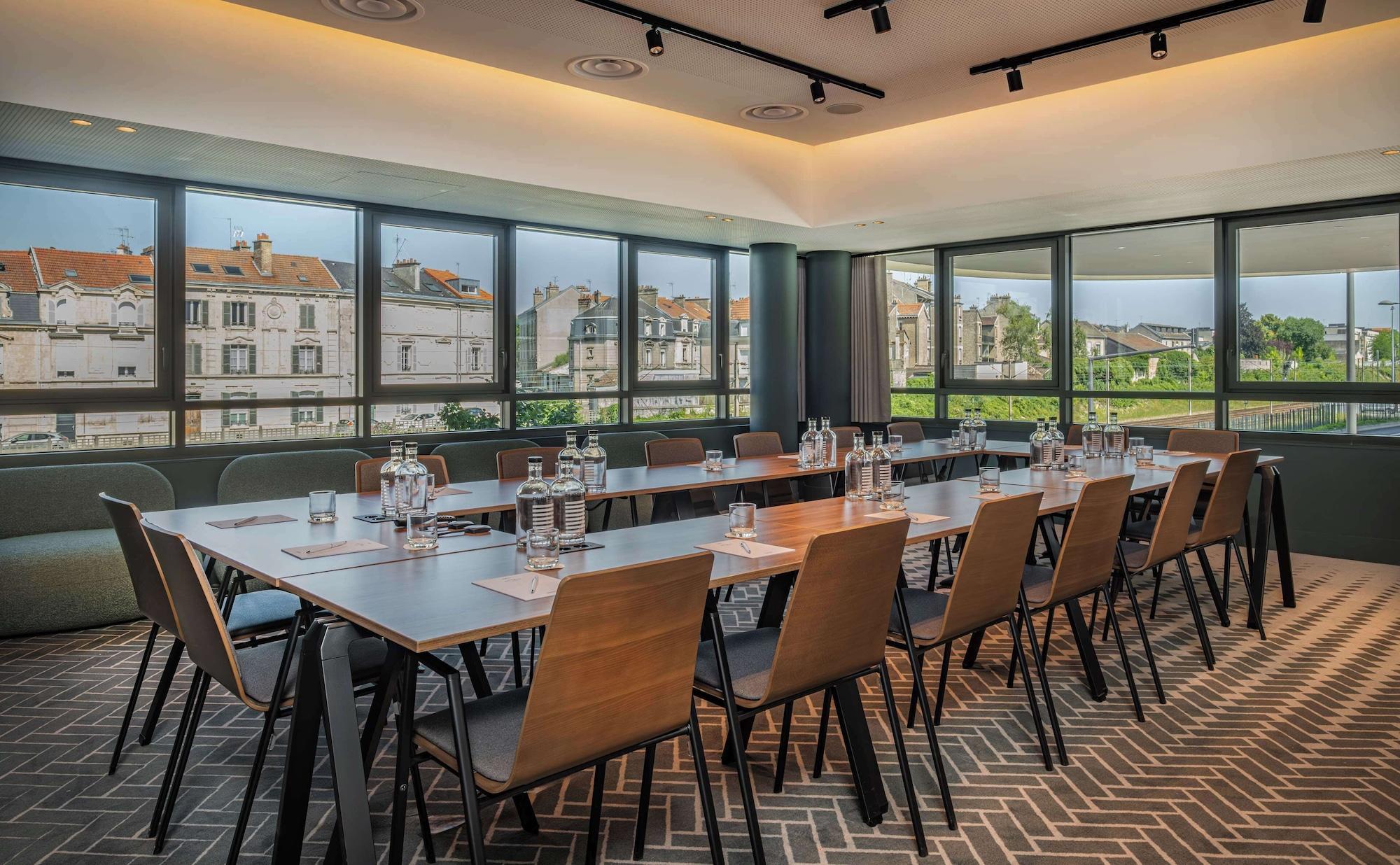 Sala de Reuniones Radisson Hotel Reims