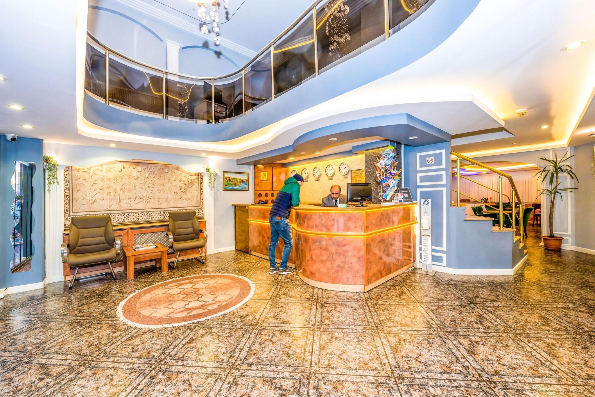 Vista Lobby Hotel Devman