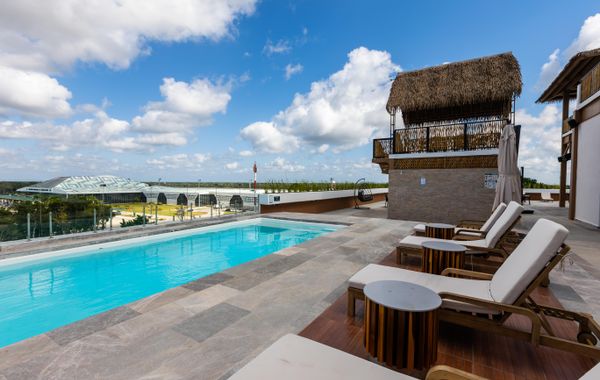 Hotel Mundo Maya Tulum Aeropuerto - Hoteles cerca de Playa Las Palmas en Tulum