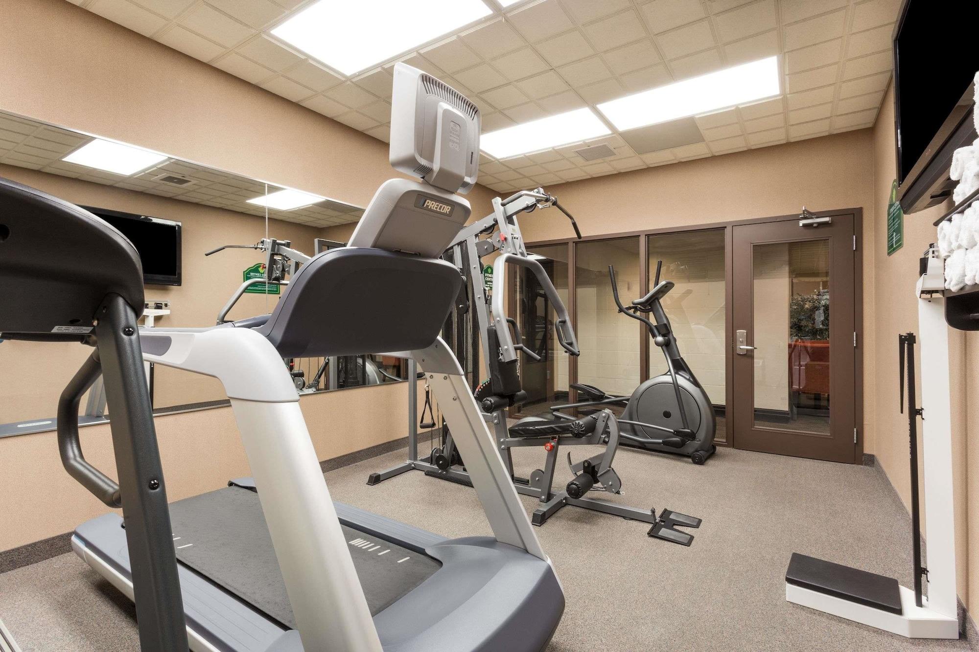 Gimnasio Wingate By Wyndham Regina