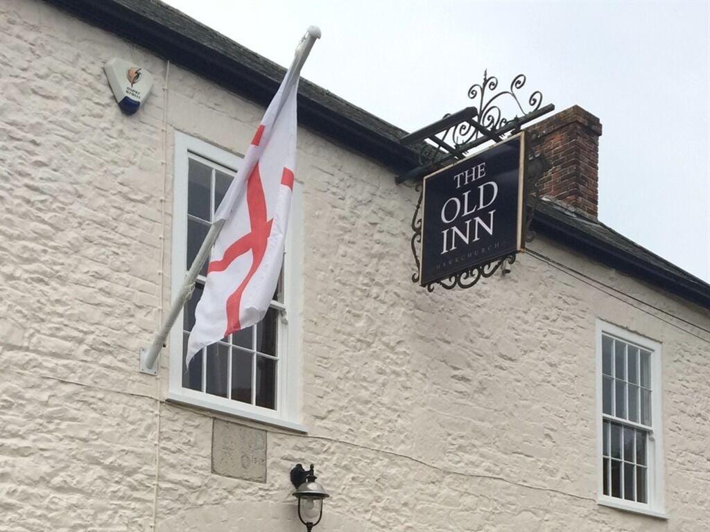 Varios The Old Inn