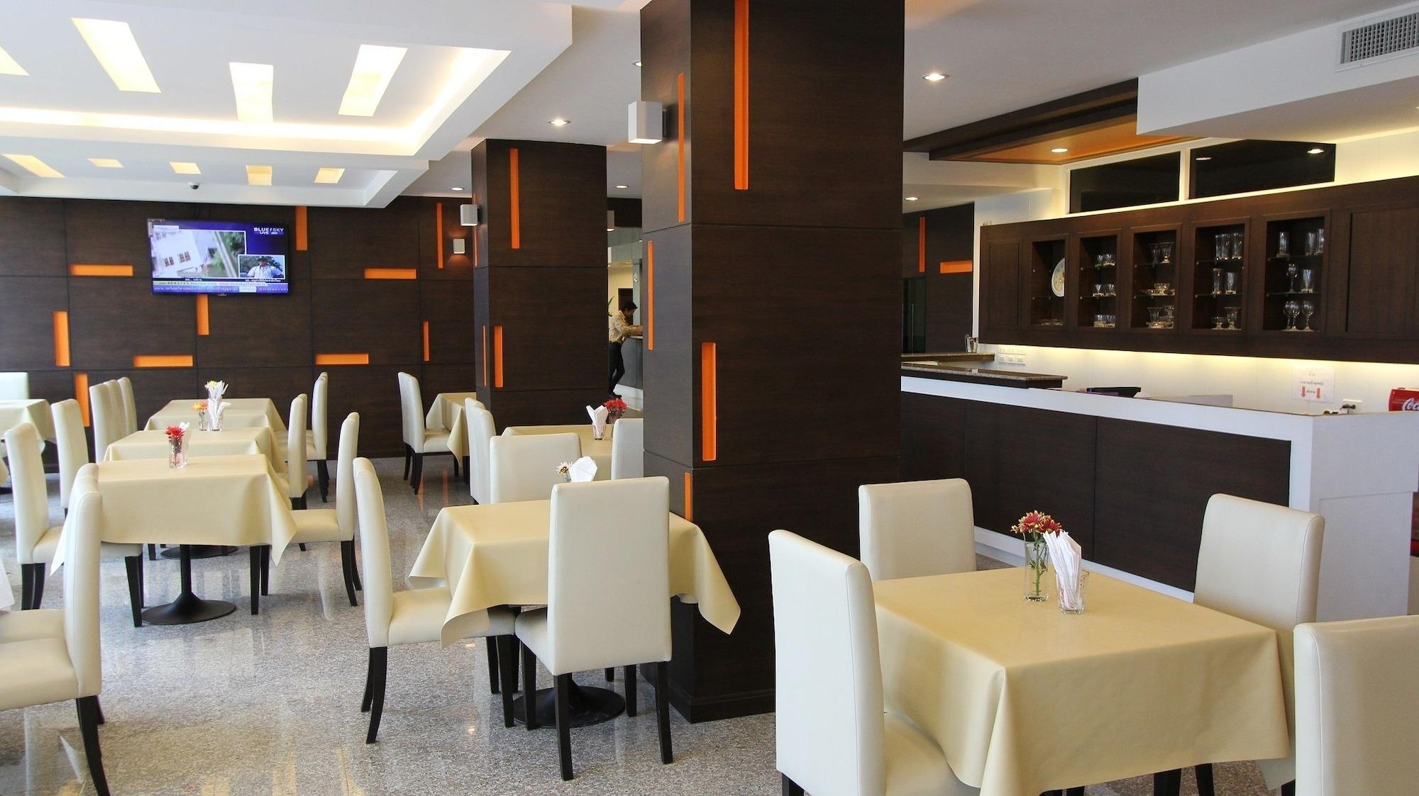 Restaurant S Tara Grand Hotel
