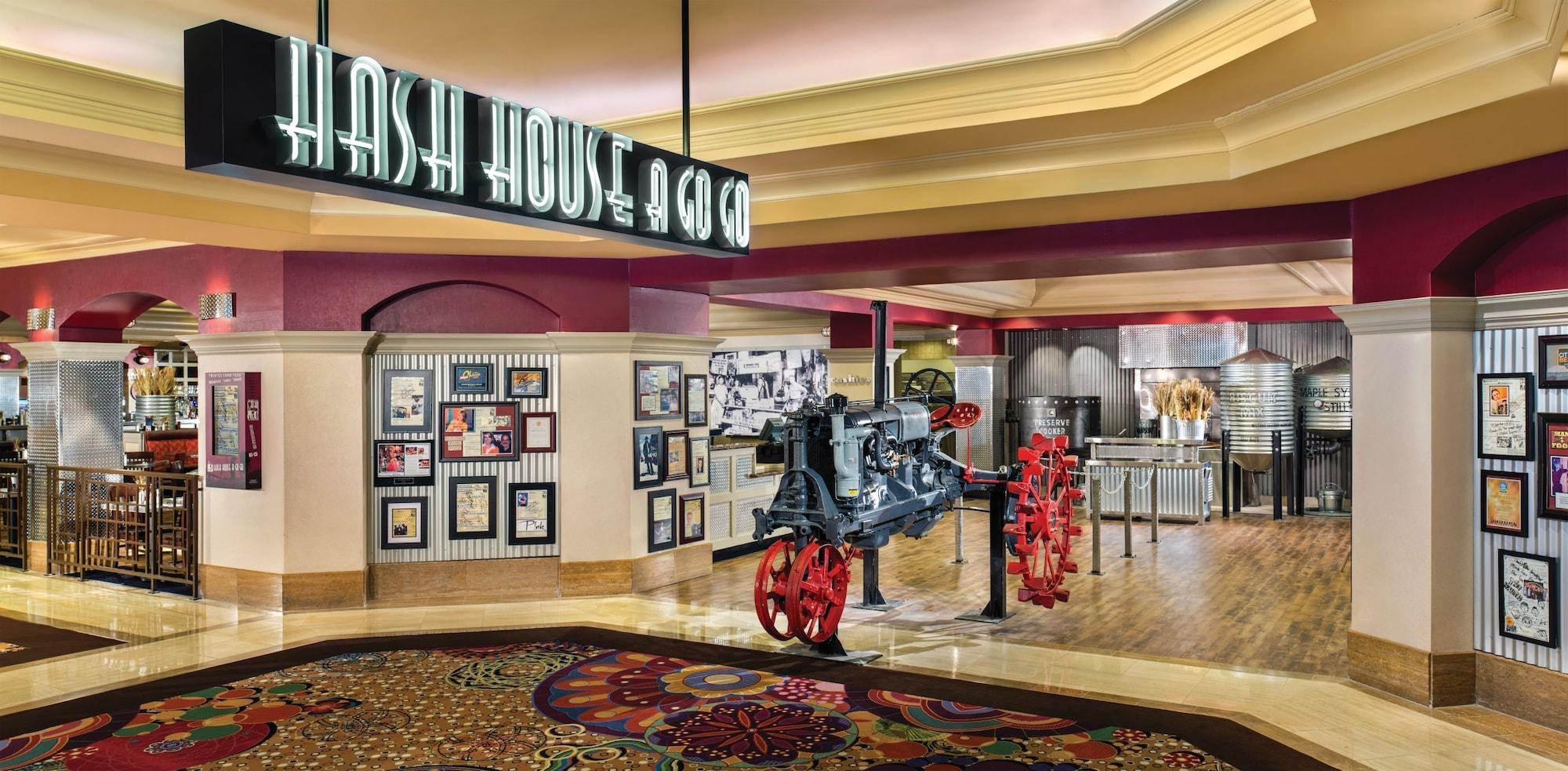 Restaurant The LINQ Hotel & Casino – A Caesars Rewards Destination