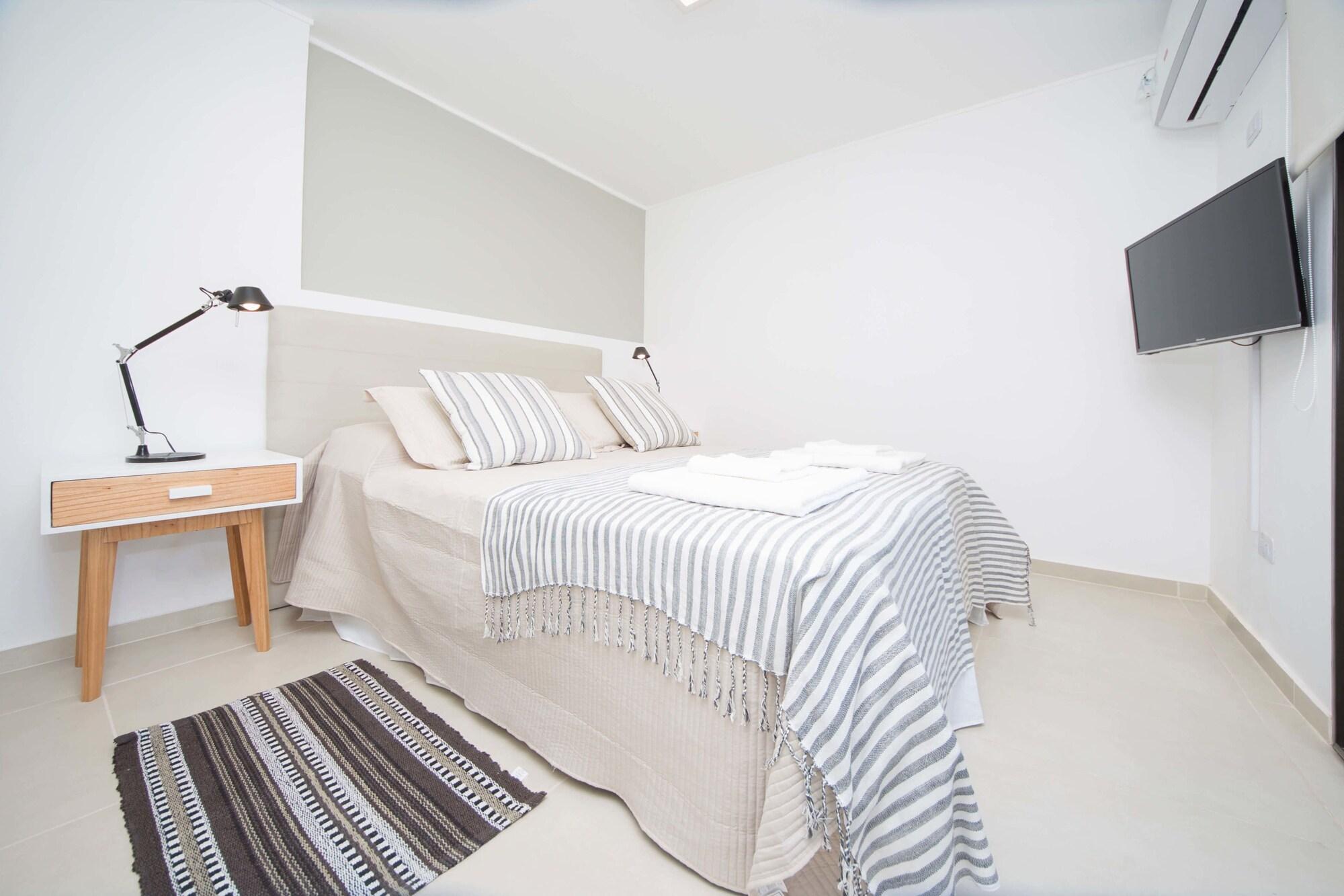 Habitación Rent San José de Calasanz 85W
