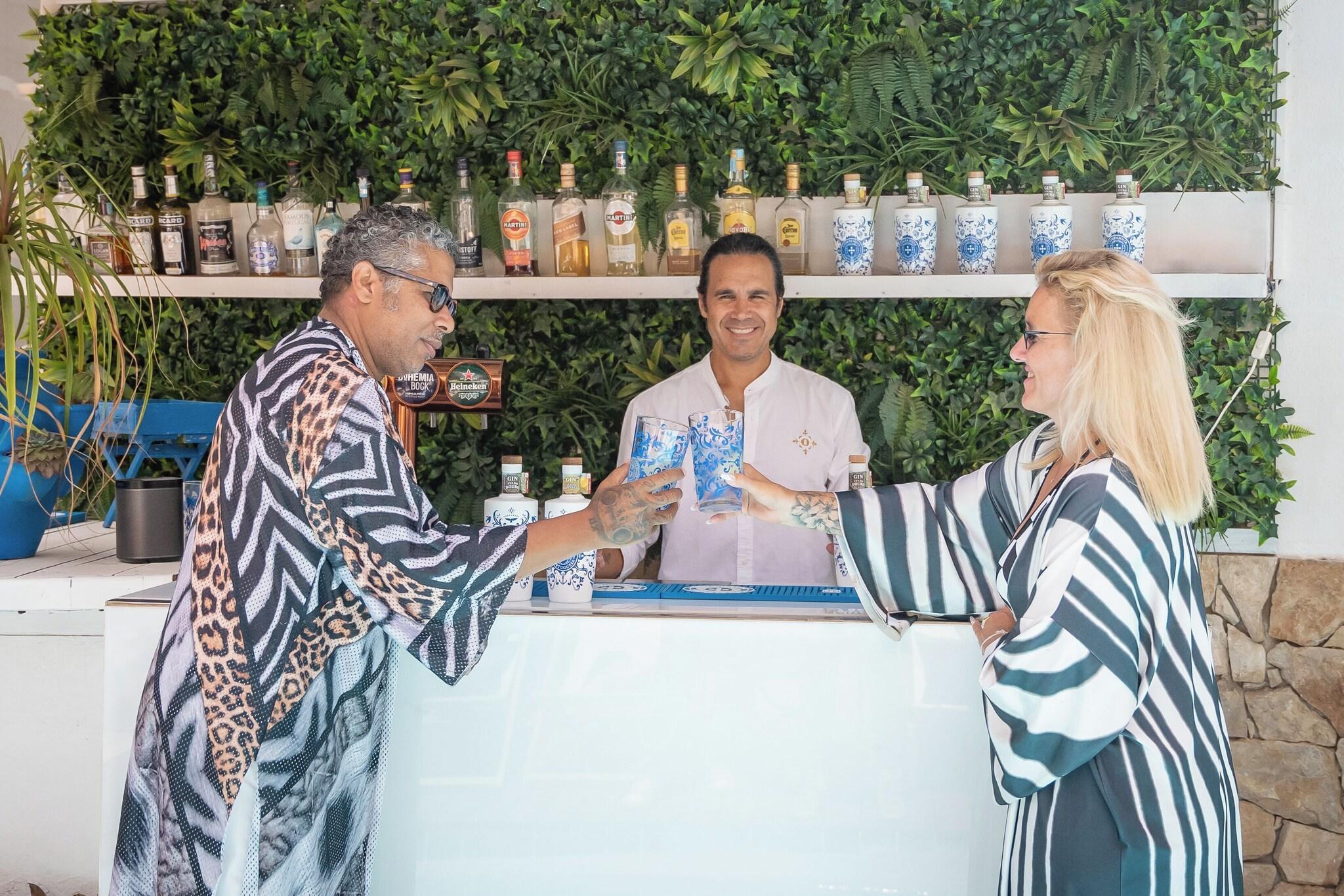 Bar/Salón Luxury Guest House Opus One