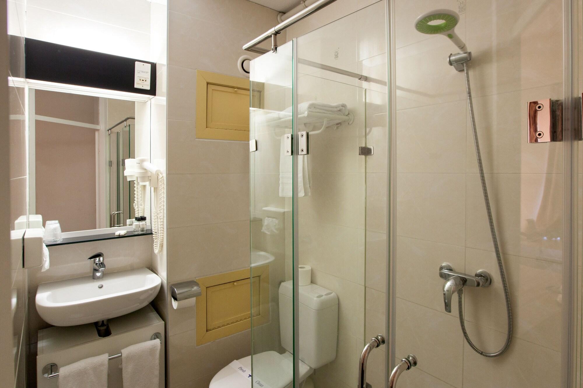 Equipamiento de Habitación Hotel Expo