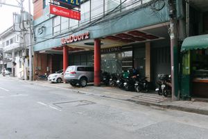 Alojamiento - RedDoorz @ Winter Hotel Araneta