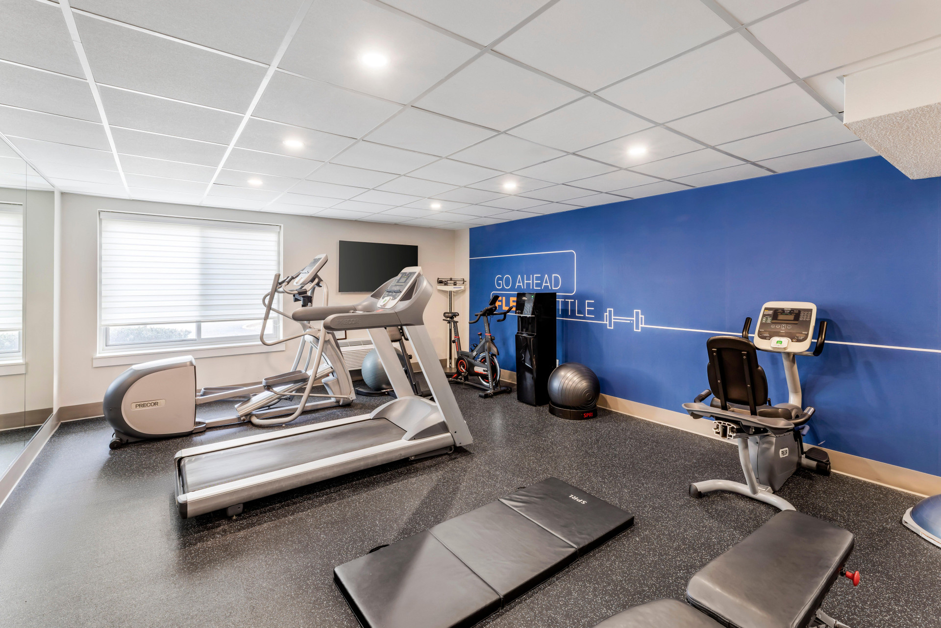 Instalaciones Recreativas Holiday Inn Express Chicago-Downers Grove by IHG