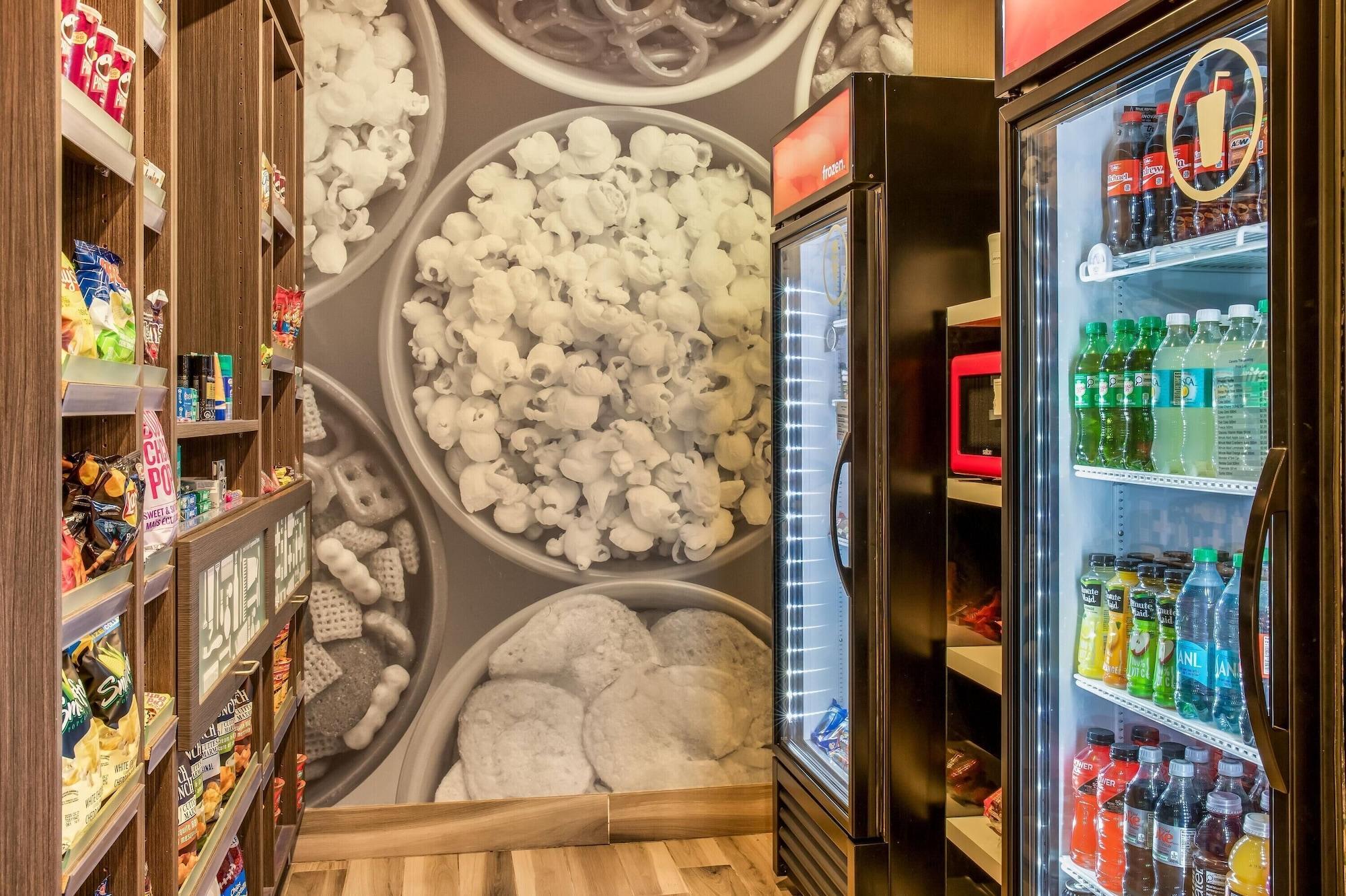 Restaurant Ramada by Wyndham St. Paul AB