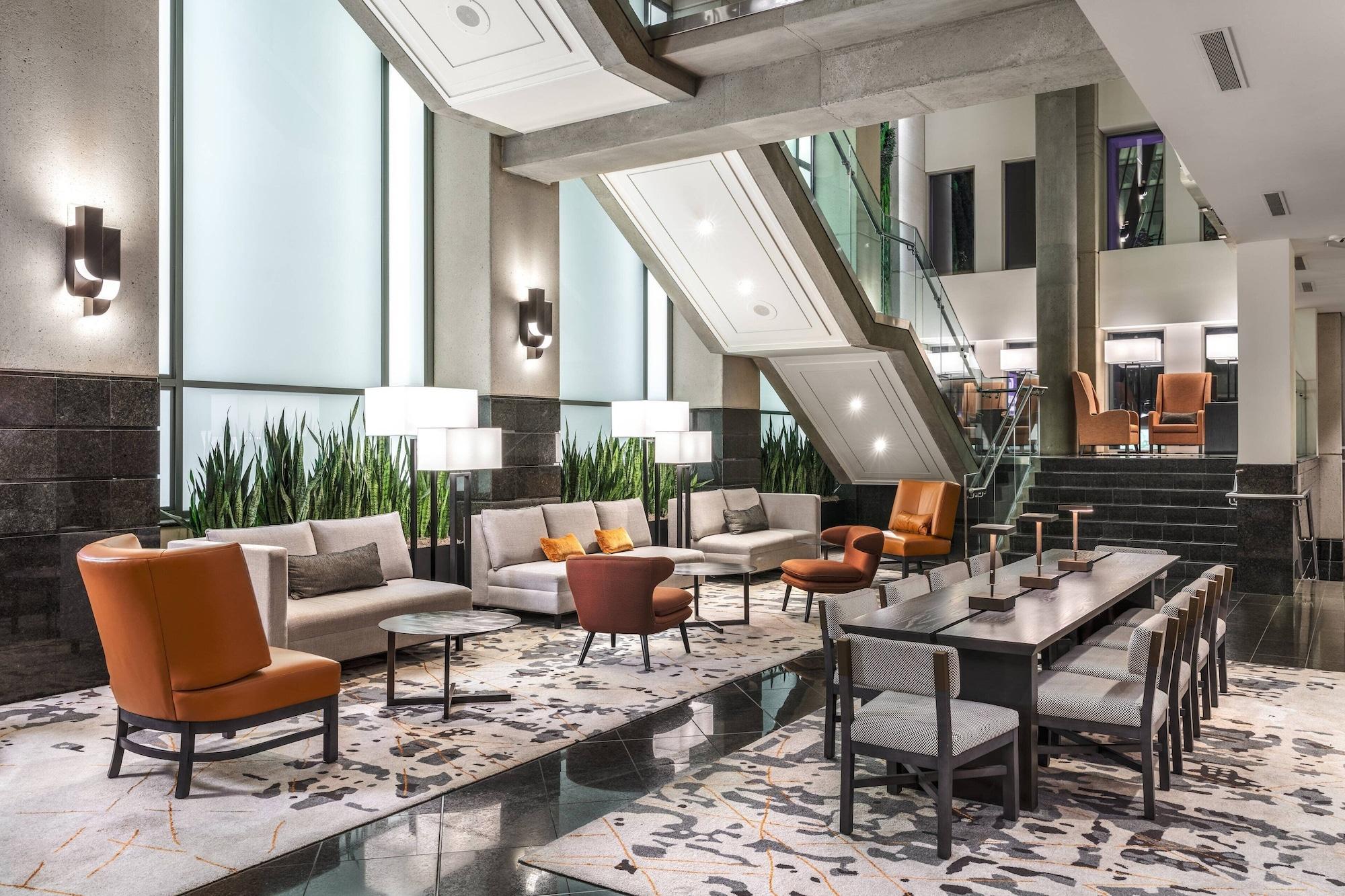 Vista Lobby Delta Hotels by Marriott Vancouver Downtown Suites